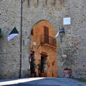 Porta Fiorentina - Paciano Porta Fiorentina - Paciano